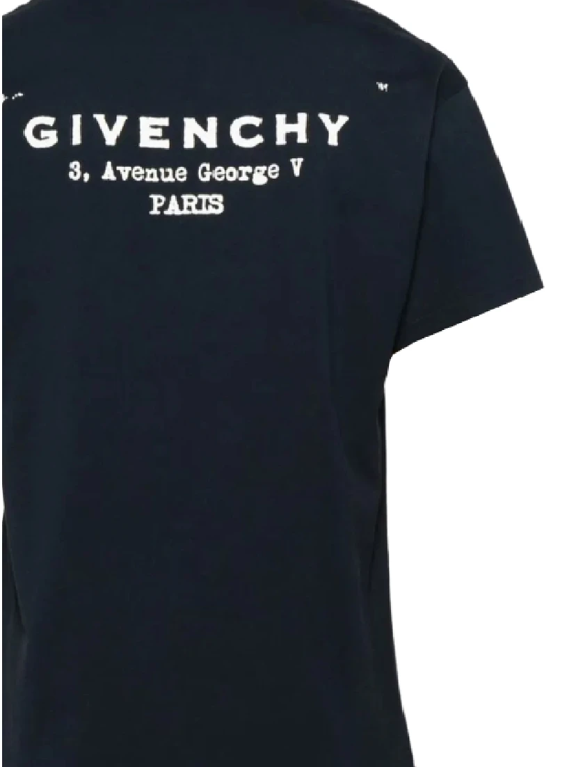 تيشيرتات وبولو جيفنشي زرقاء