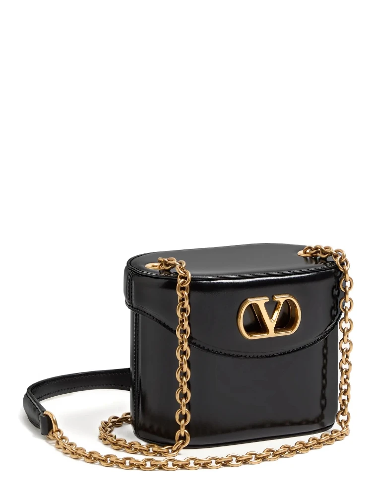 Vain vanity bag alternative