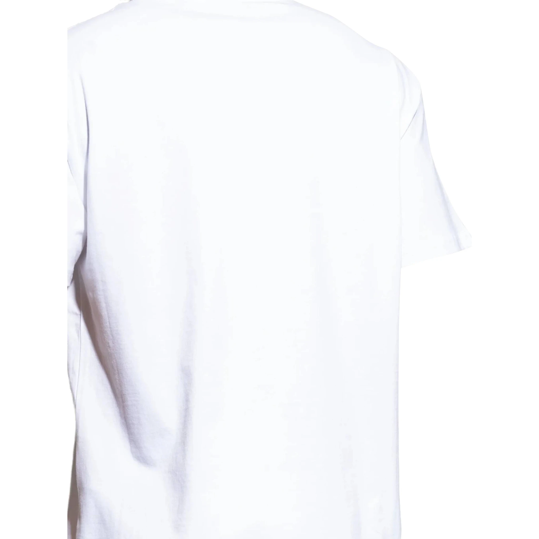 تيشيرتات وبولو جيفنشي بيضاء