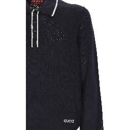 تيشيرتات وبولو بيضاء من غوتشي