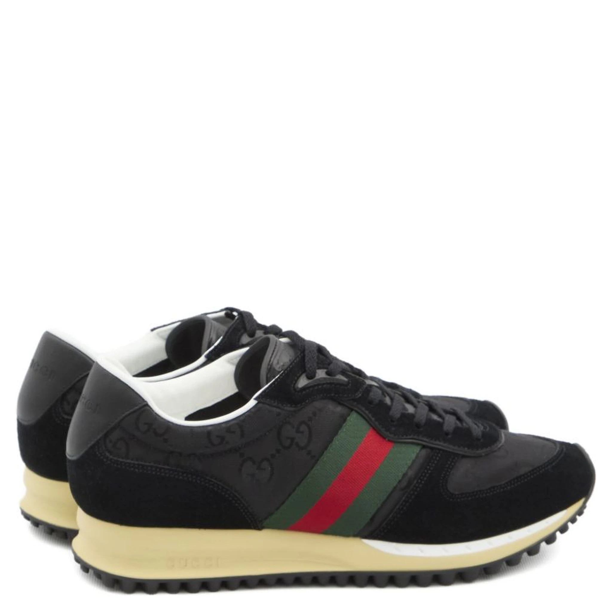 حذاء ري-موشن الرياضي