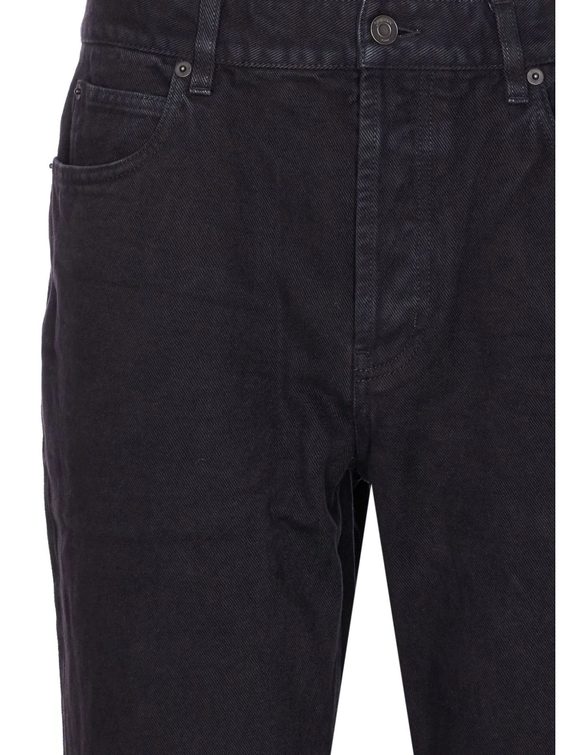 جينز سان لوران