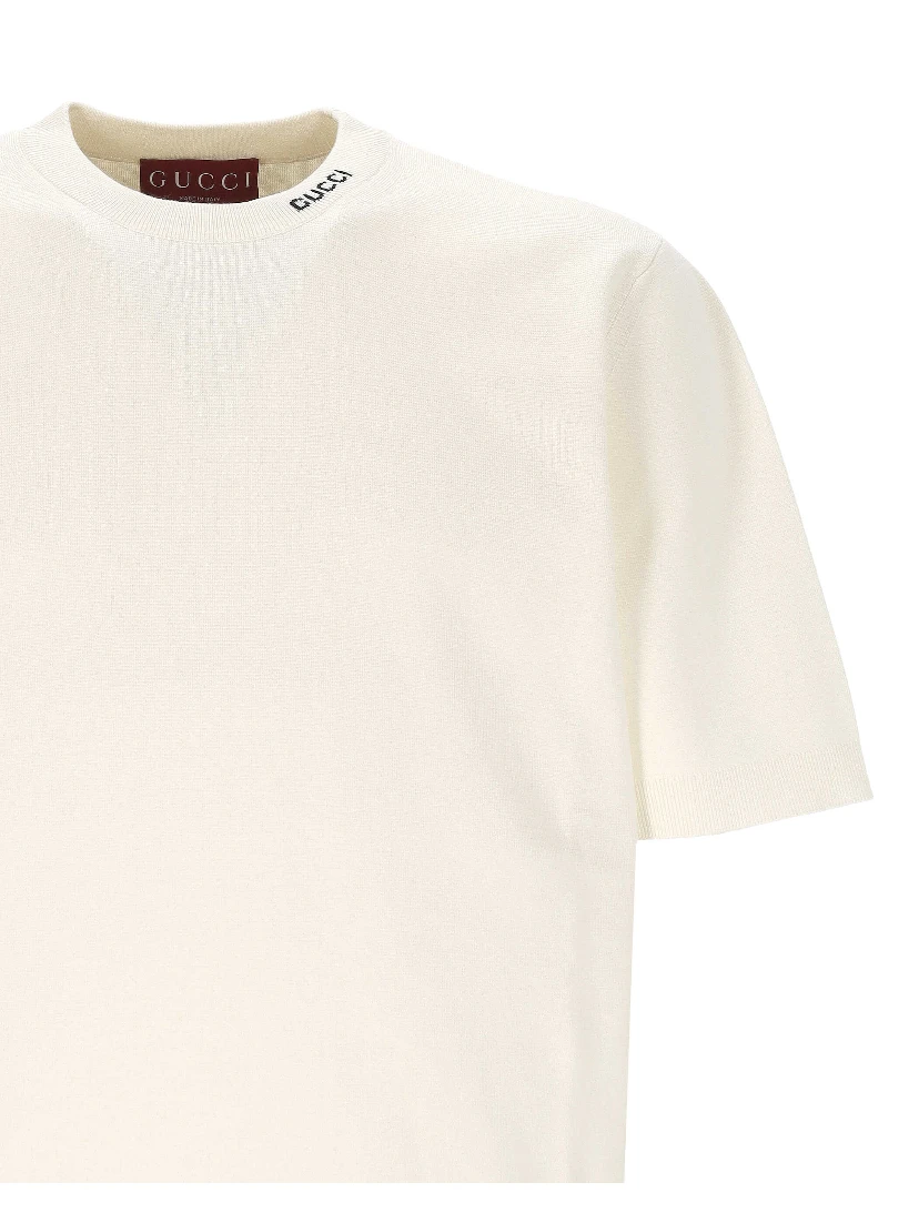 كنزات غوتشي بيضاء