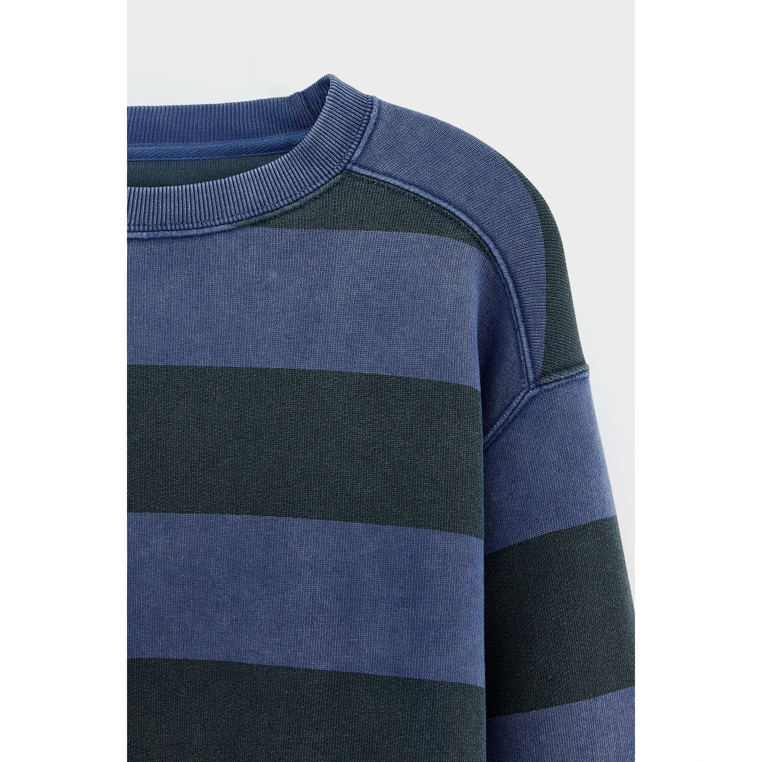 BELLEROSE Sweaters
