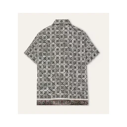 تيشيرتات وبولو من لورو بيانا