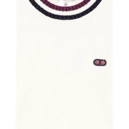 طقم كنزات متطابقة