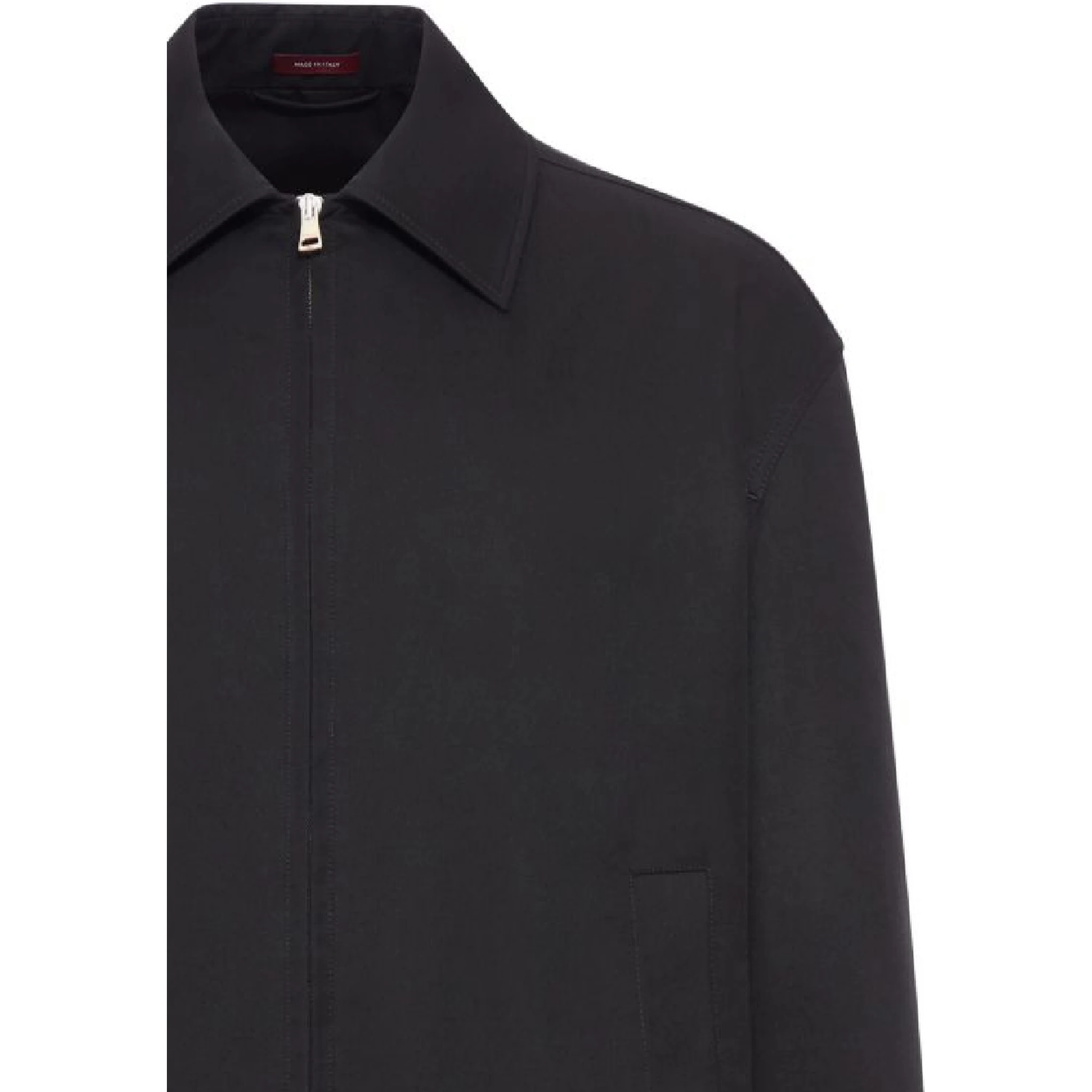 جاكيتات غوتشي سوداء