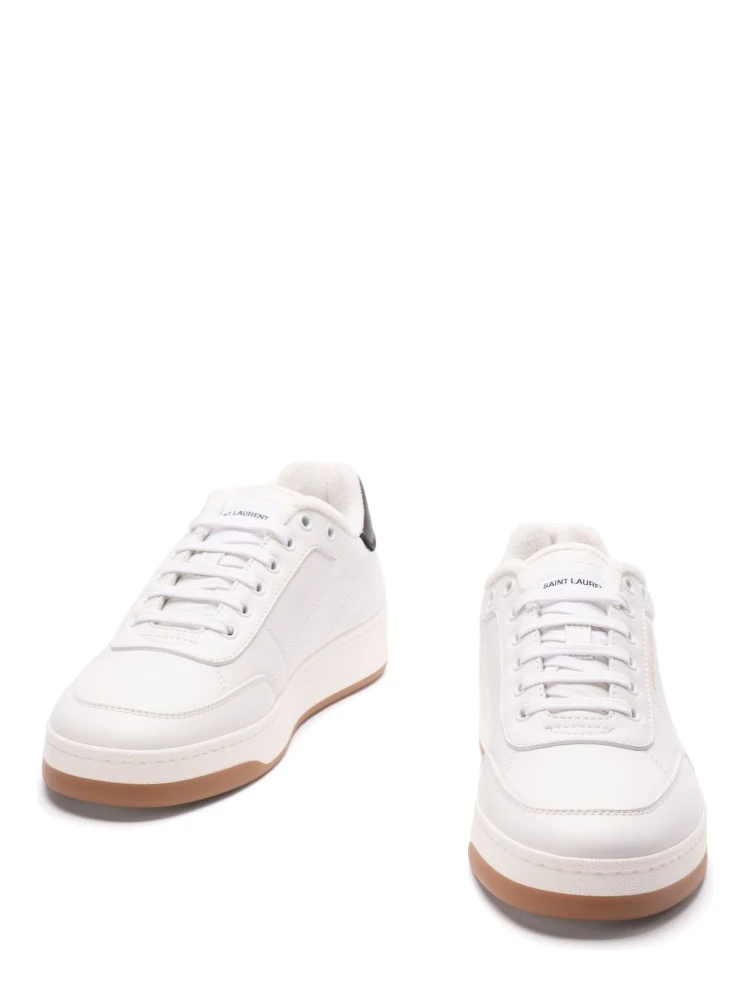 أحذية رياضية من سان لوران alternative