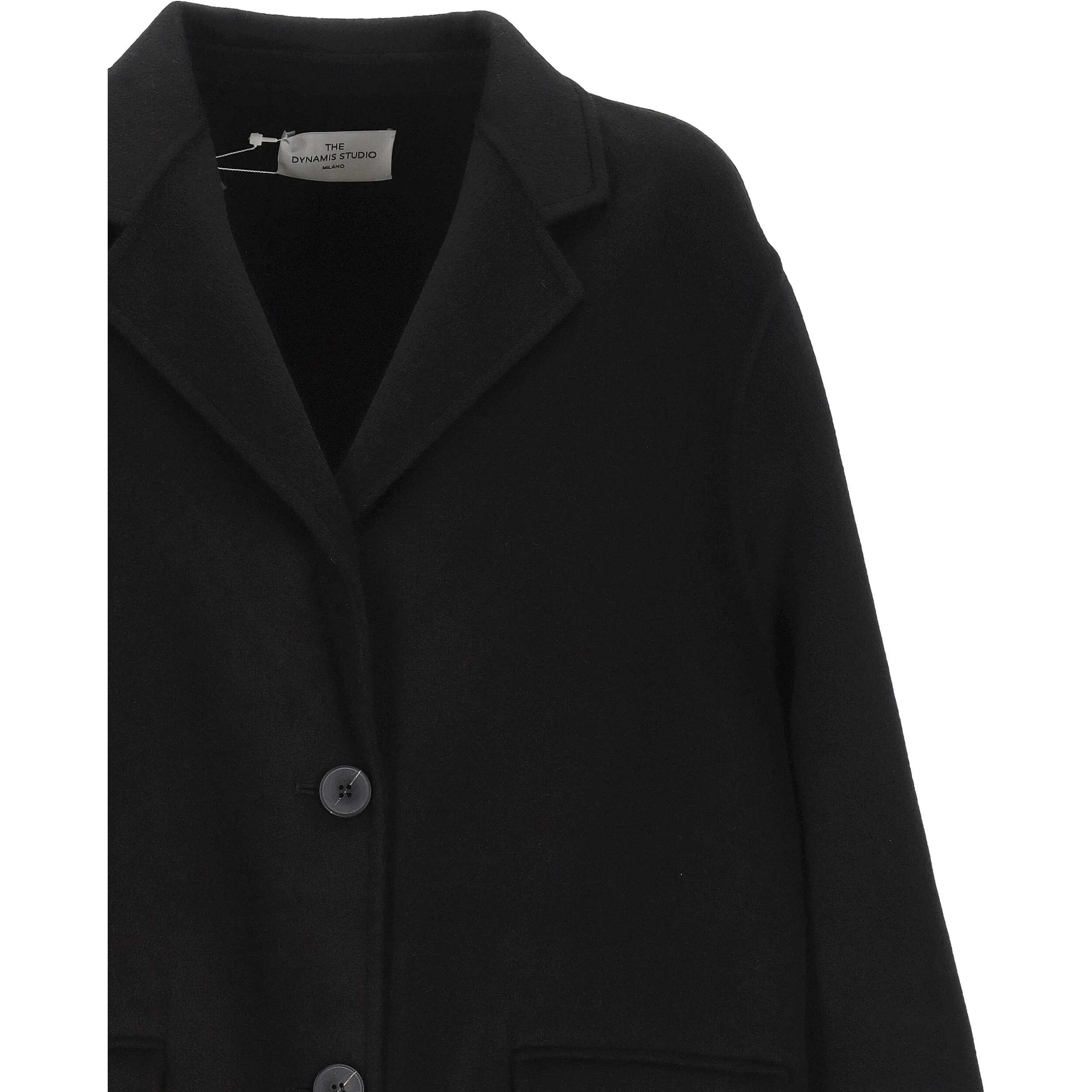 استوديو ديناميس كوتس بلاك