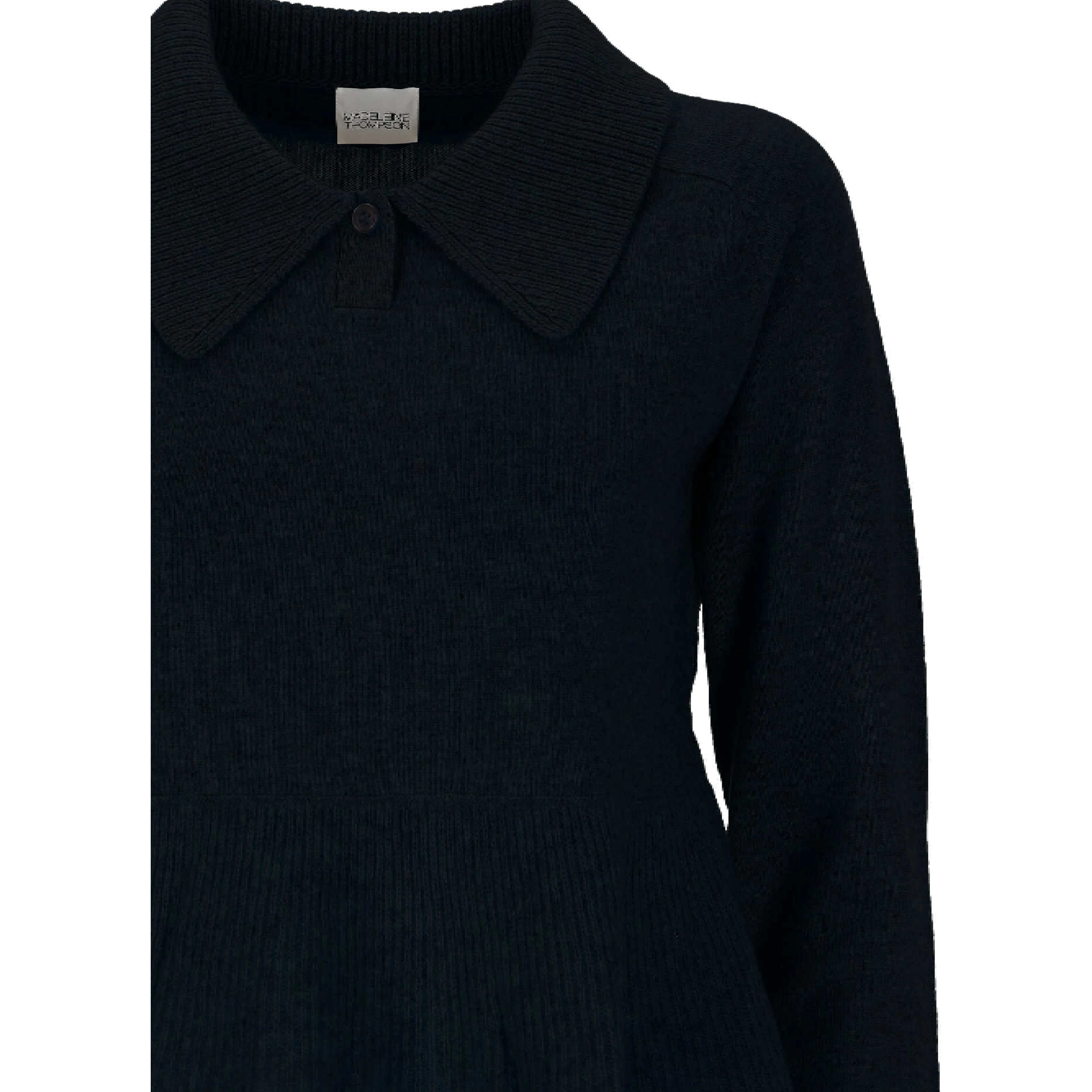 MADELEINE THOMPSON Sweaters Blue