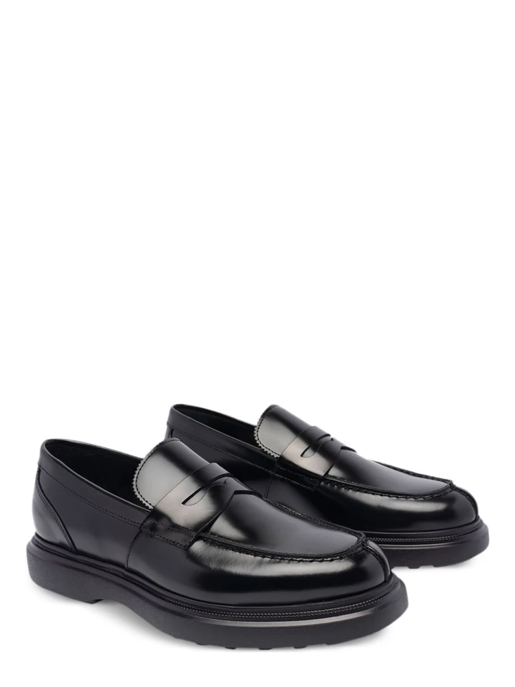 Stuart Weitzman Flat shoes Black alternative
