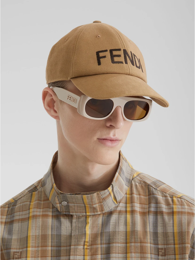 Fendi Hats Beige