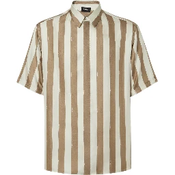 قمصان فندي بيضاء