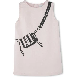 فساتين مارك جاكوبس باللون الوردي