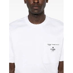 تيشيرتات وبولو من فندي باللون الأبيض