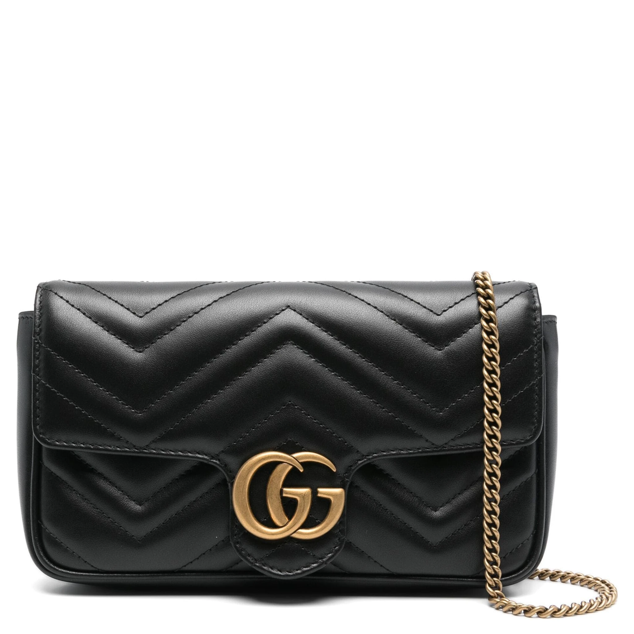 GG Marmont shoulder bag in black matelassé chevron leather