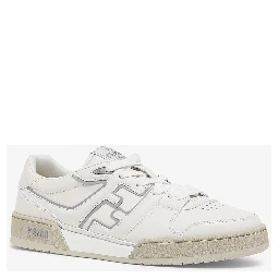 حذاء رياضي أبيض من فندي