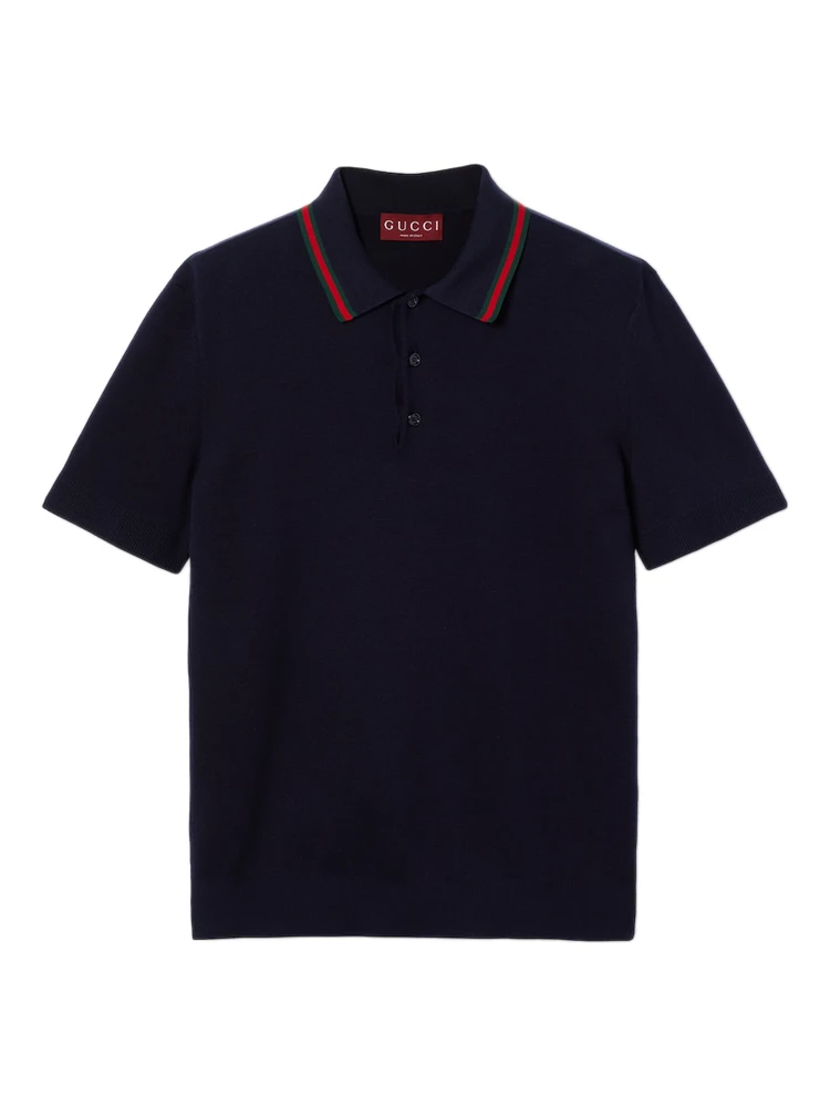 تيشيرتات وبولو من غوتشي باللون الأزرق