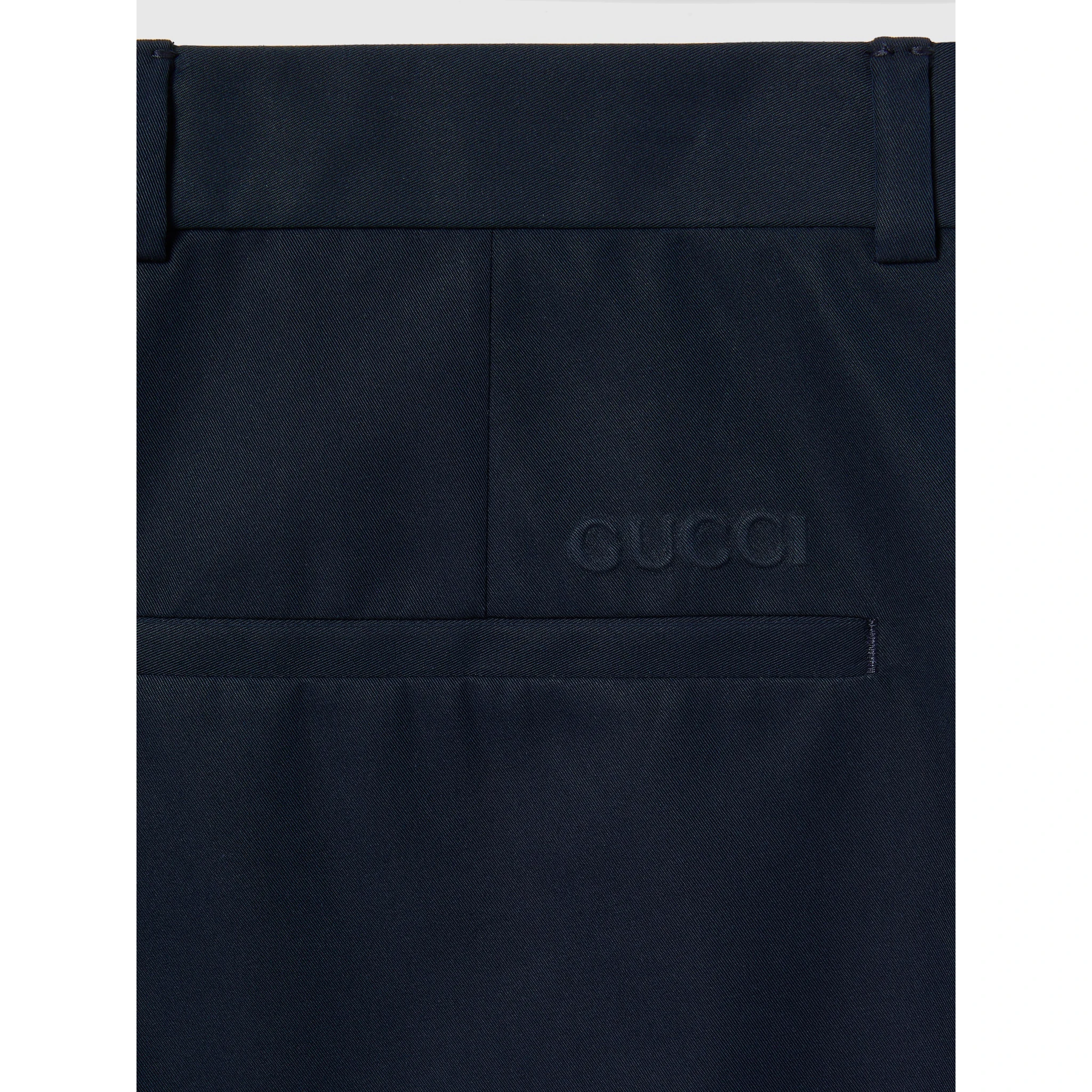 بنطال غوتشي أزرق