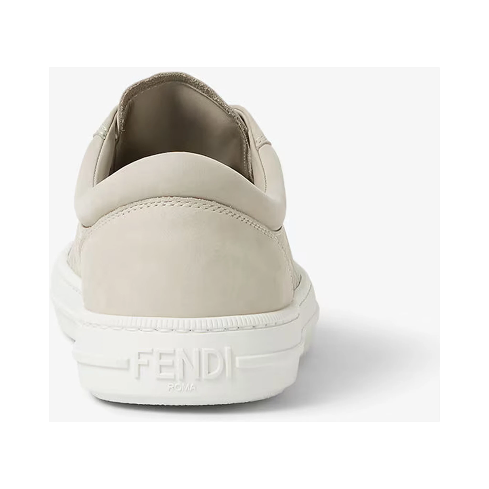 حذاء رياضي من فندي بيج