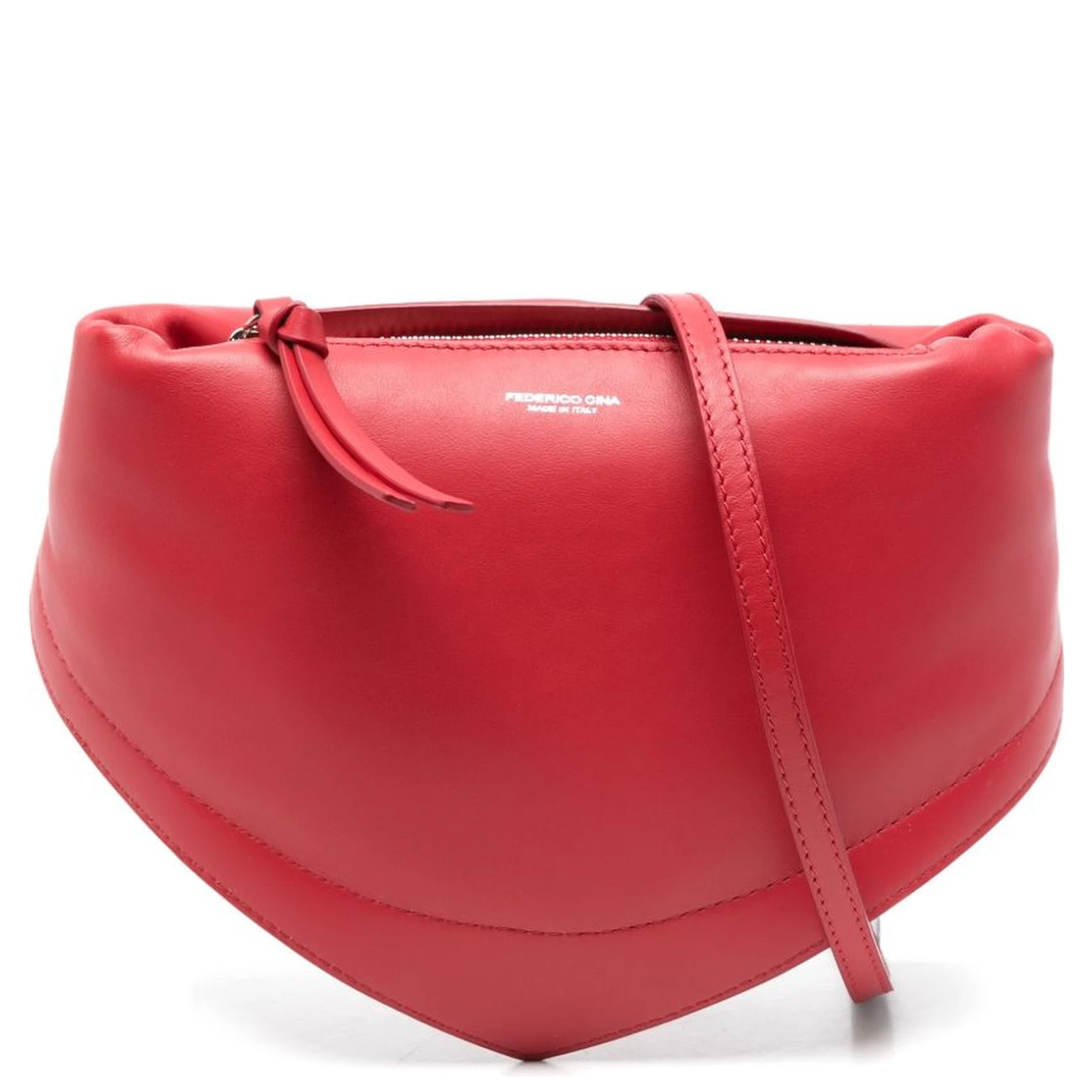 حقائب فيديريكو سينا.. أسود