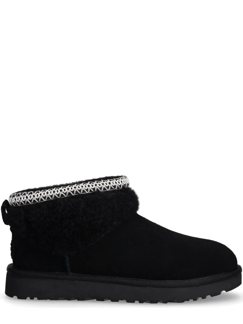 UGG Boots Black