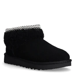 UGG Boots Black