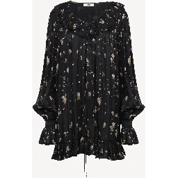 فساتين كلوي السوداء