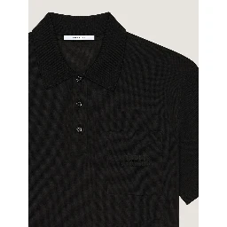 تيشيرتات وبولو جيفنشي سوداء