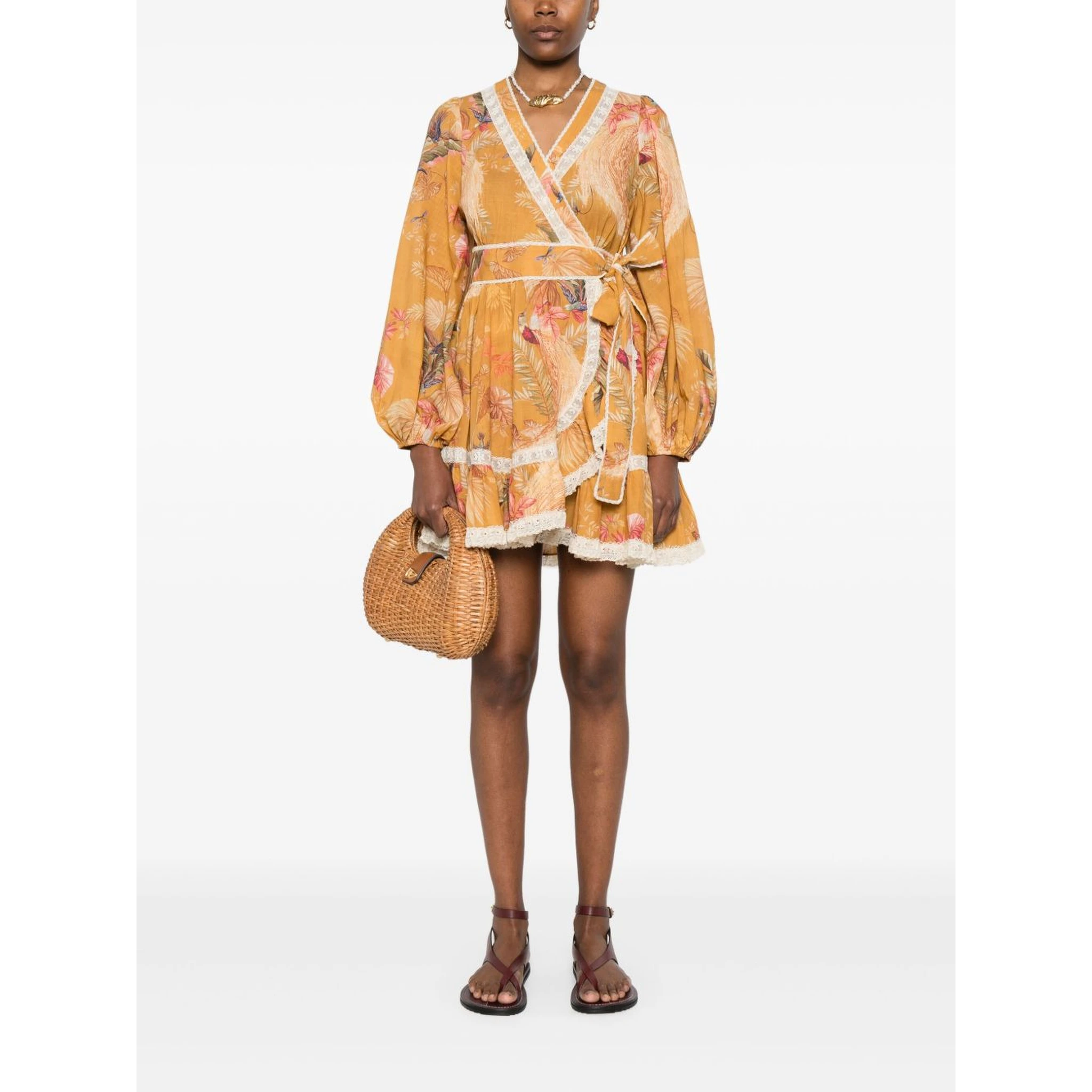 فساتين زيمرمان الصفراء