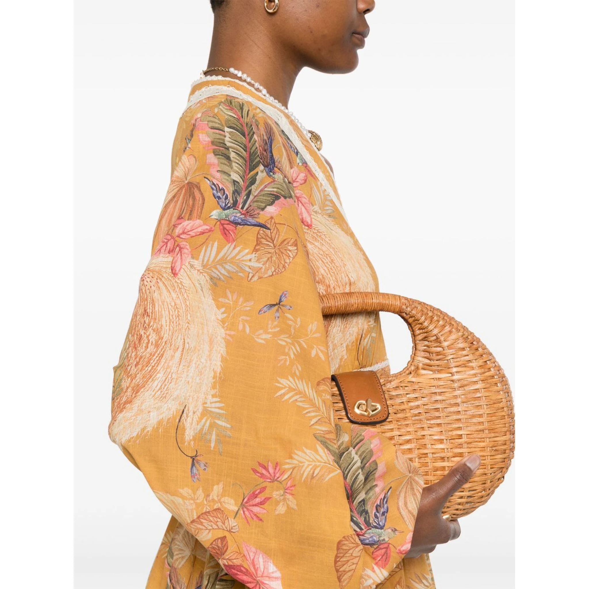 فساتين زيمرمان الصفراء