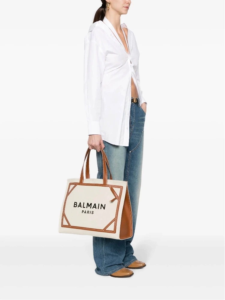 Balmain Bags.. Beige alternative