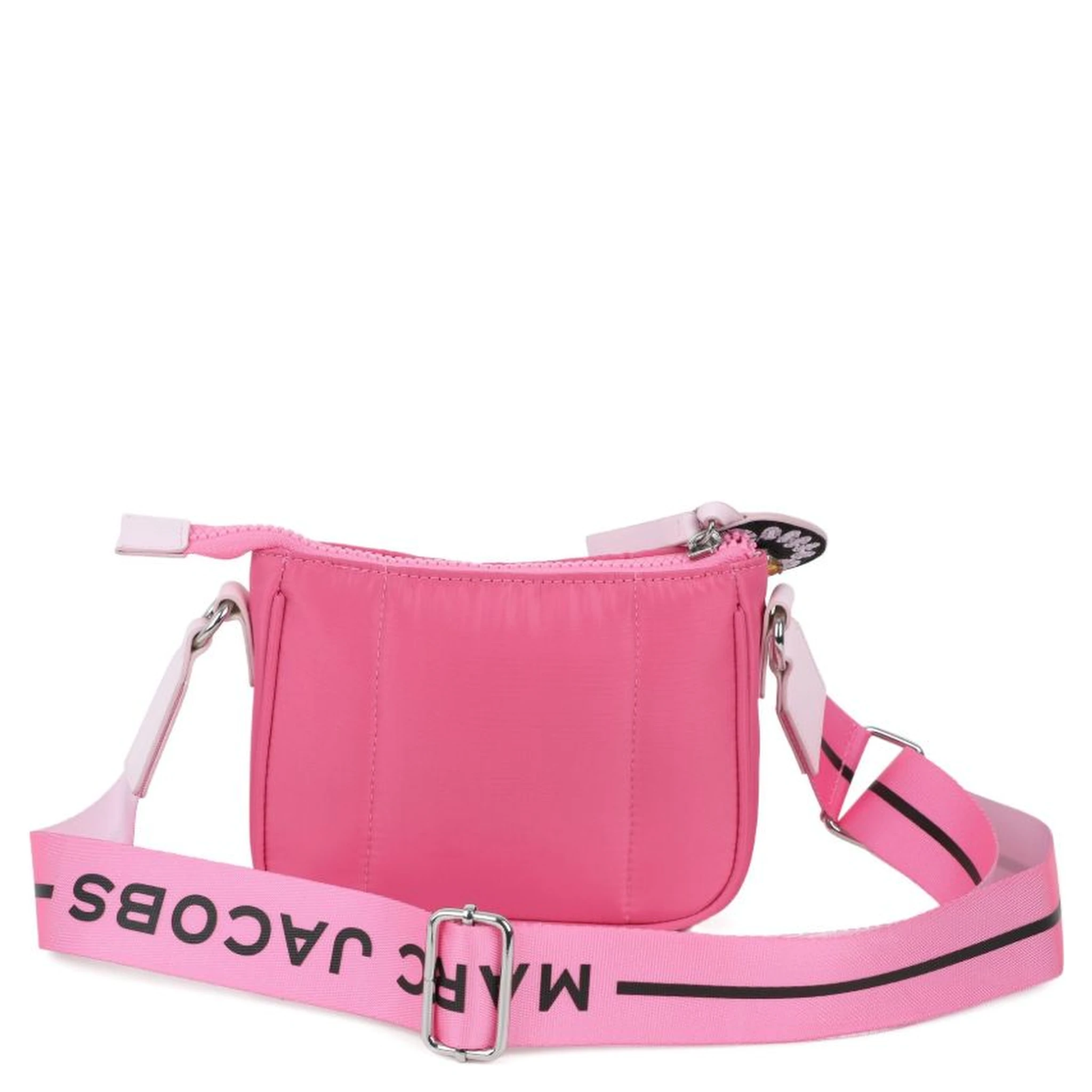 حقائب مارك جاكوبس.. لون فوشيا