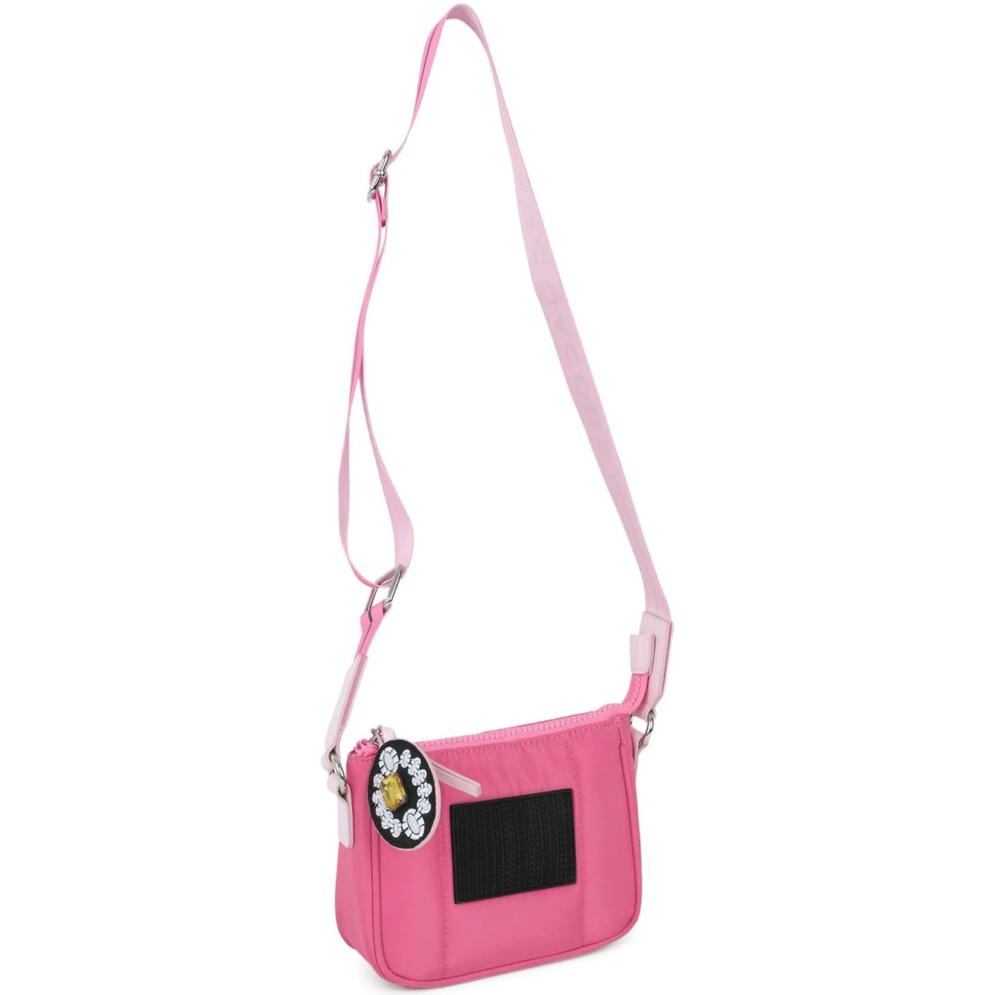 حقائب مارك جاكوبس.. لون فوشيا