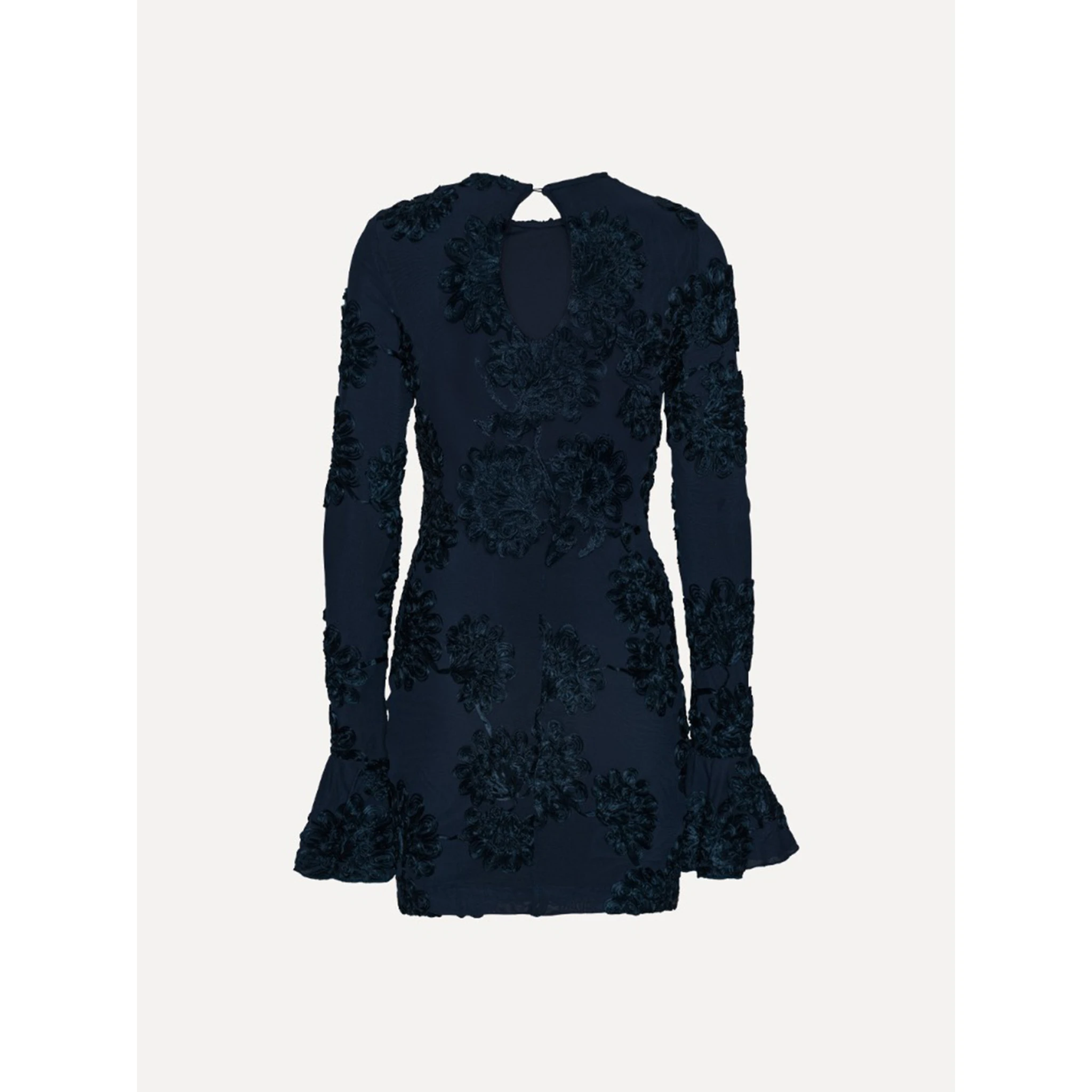 فساتين زرقاء قابلة للتدوير