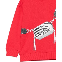 كنزات مارك جاكوبس الحمراء