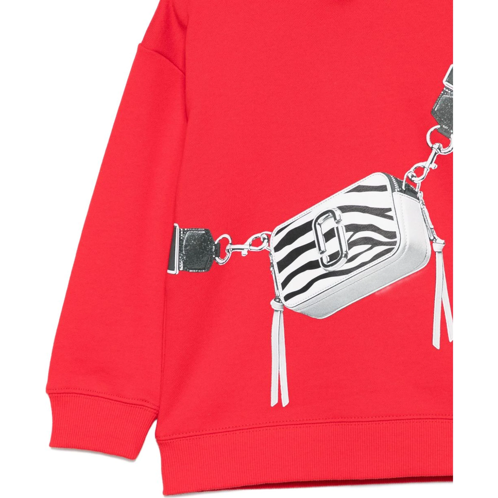 كنزات مارك جاكوبس الحمراء