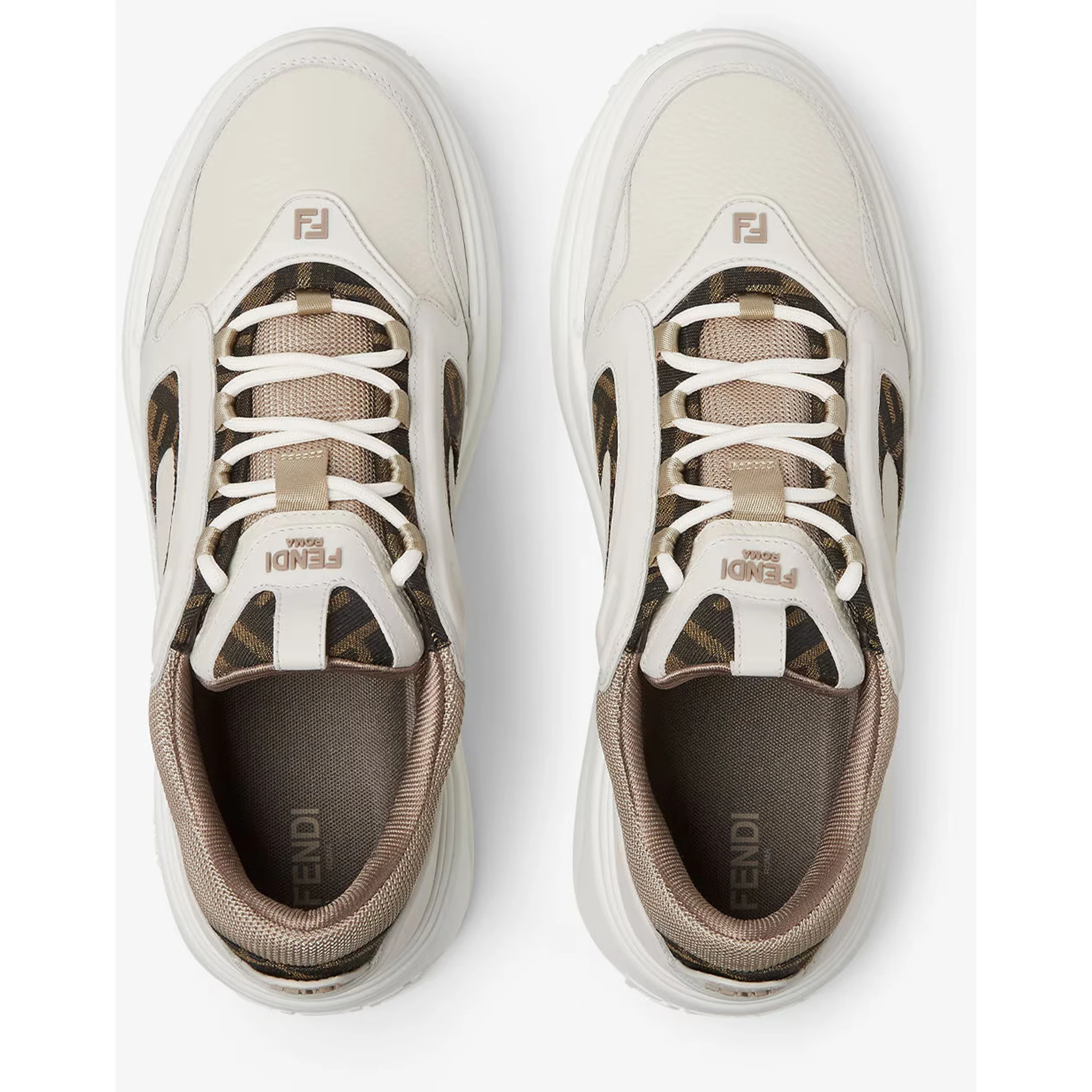 حذاء رياضي أبيض من فندي