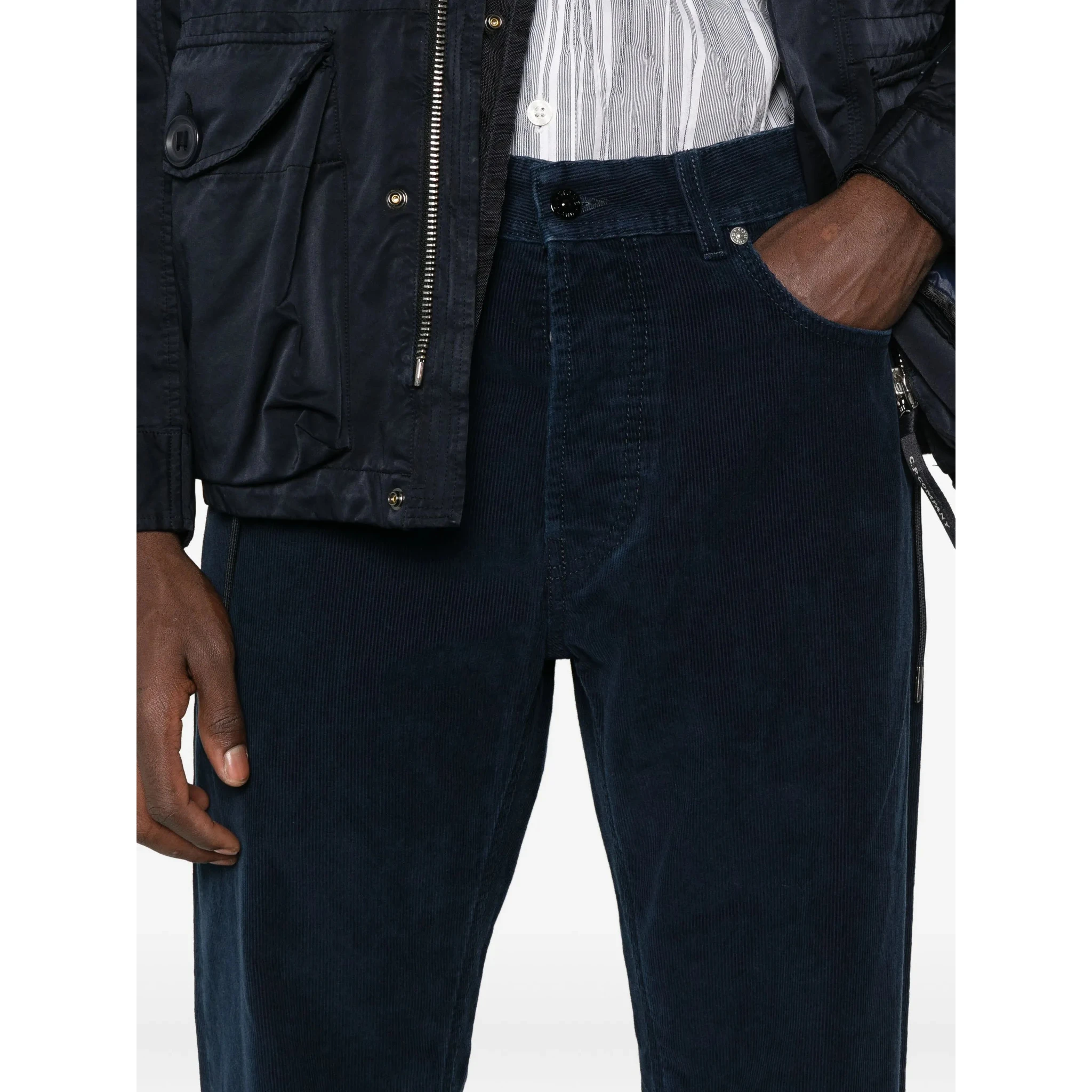 ملابس جاهزة من ستون آيلاند... أزرق