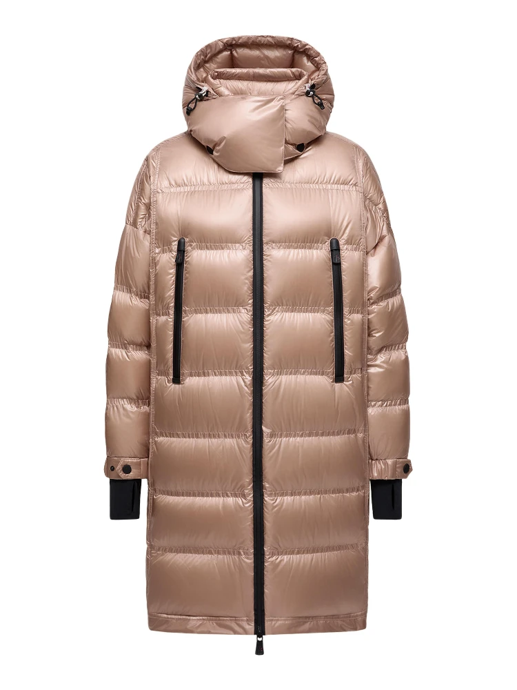 معاطف مونكلير وردية اللون