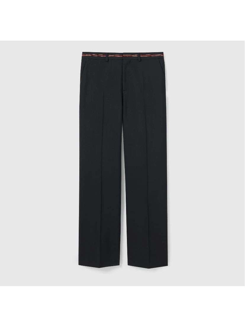 غوتشي ملابس جاهزة... أزرق