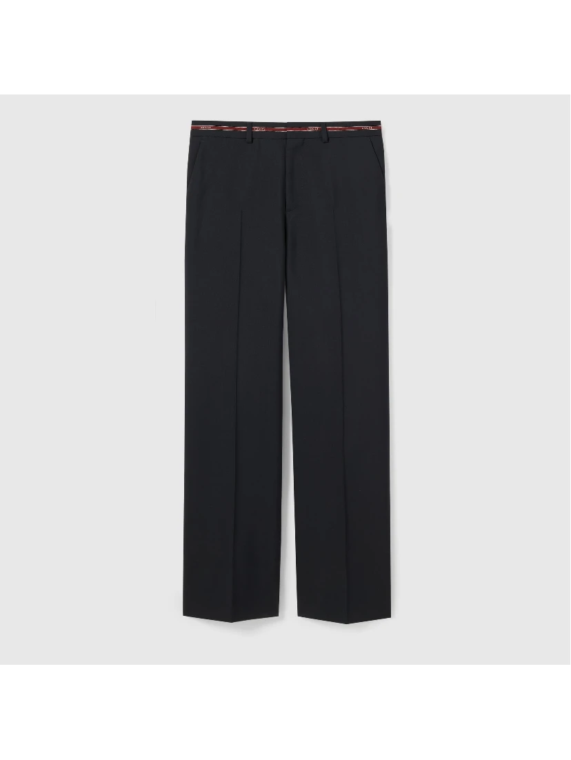 غوتشي ملابس جاهزة... أزرق