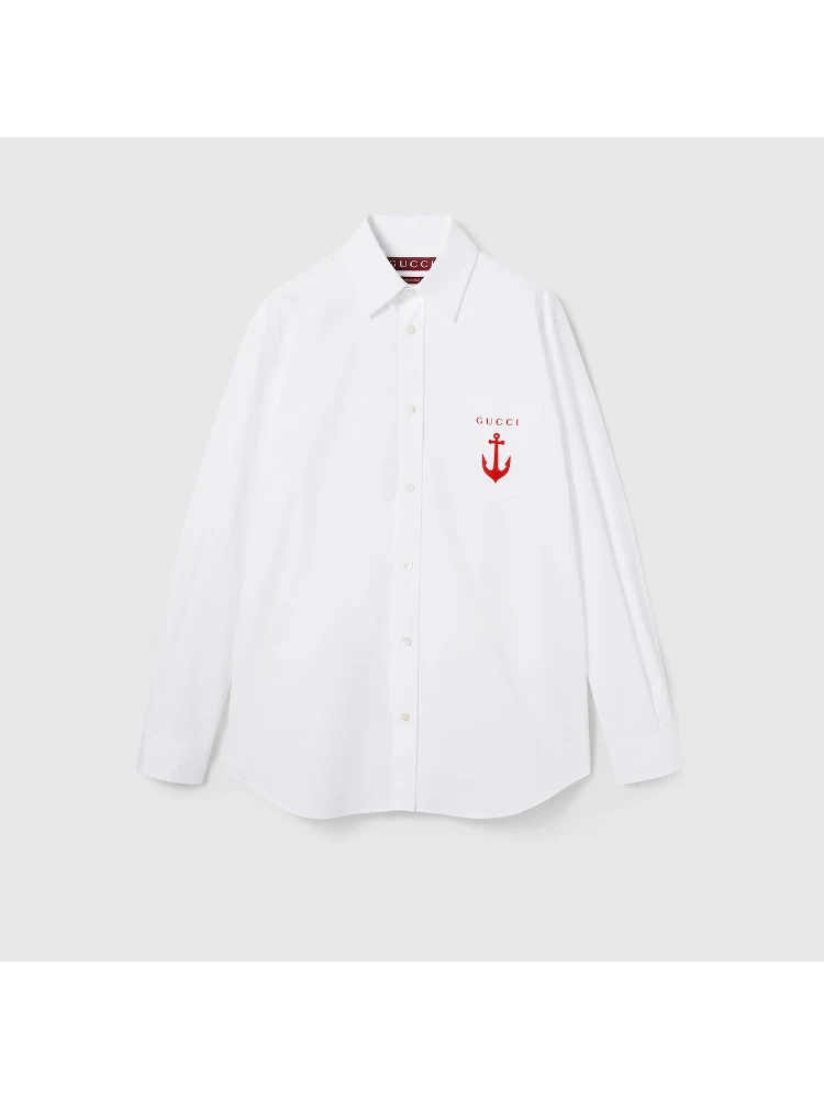 قمصان غوتشي بيضاء