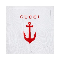 قمصان غوتشي بيضاء