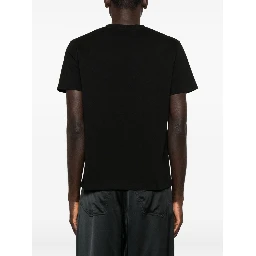 تيشيرتات وبولو سوداء من سان لوران