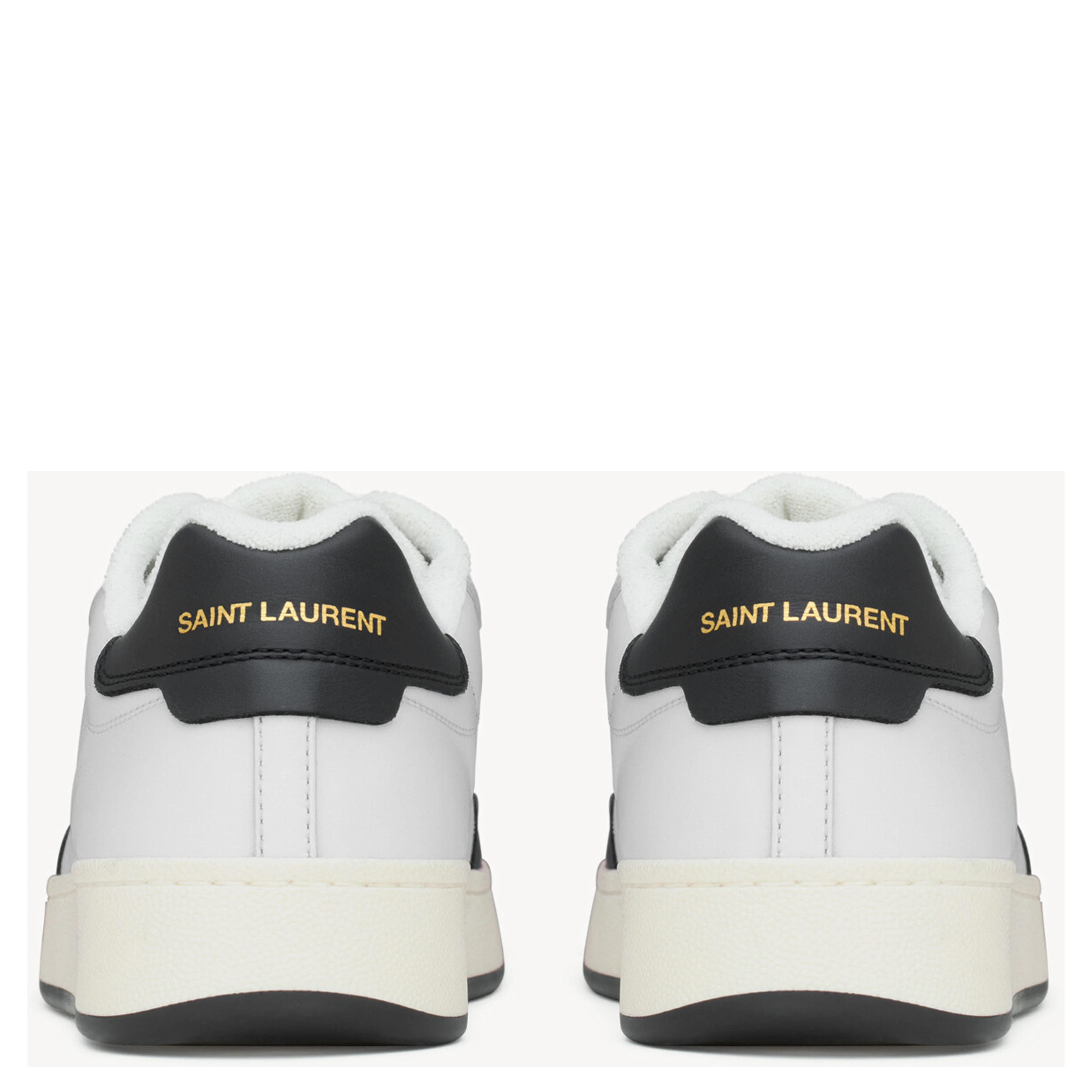 حذاء رياضي أبيض من سان لوران