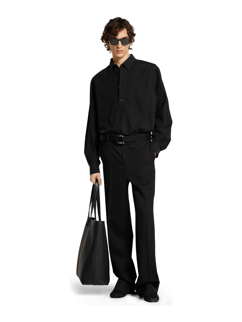 غوتشي ملابس جاهزة... أسود