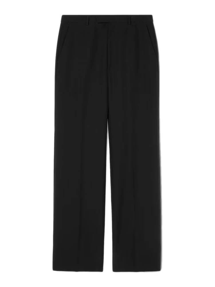 غوتشي ملابس جاهزة... أسود