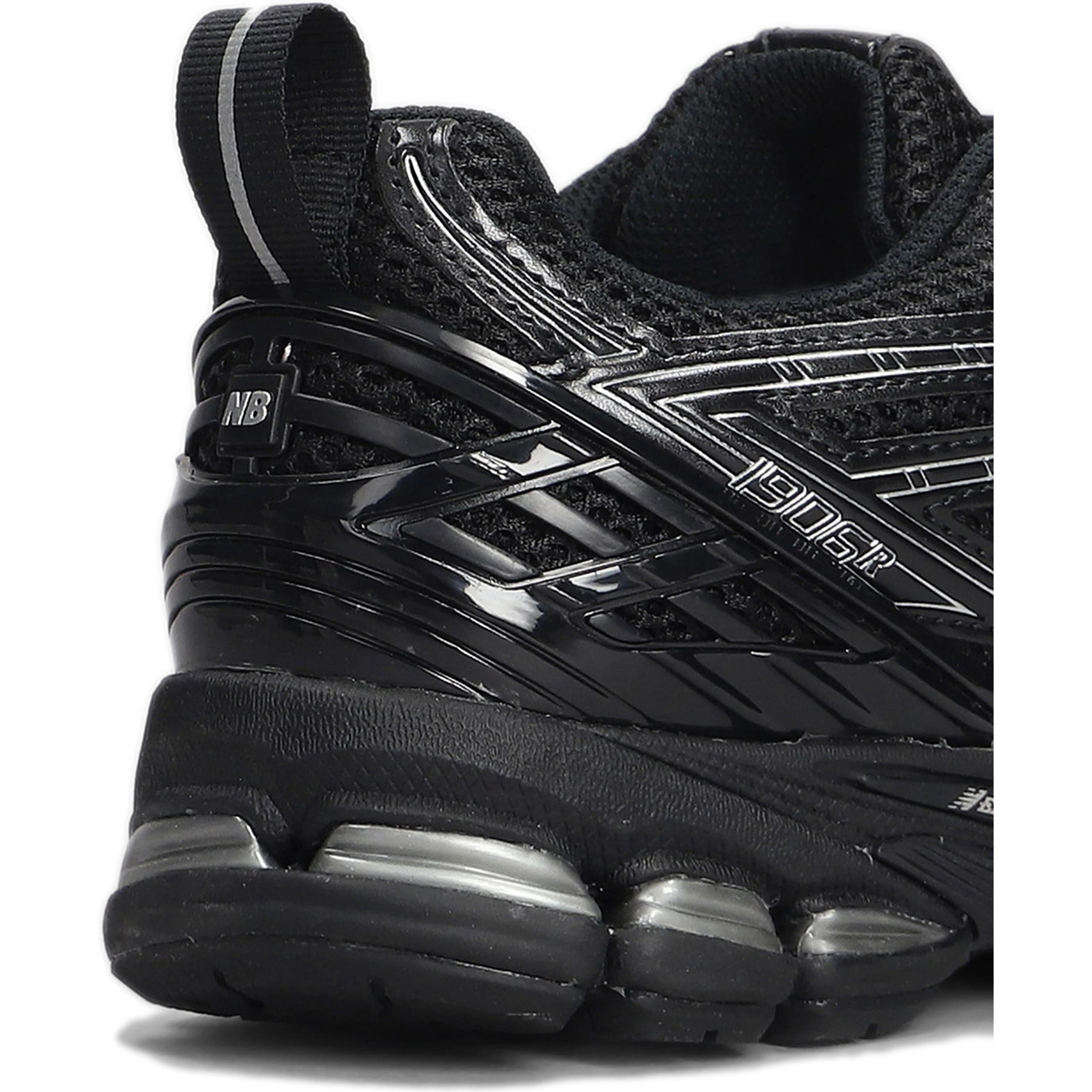 New Balance Sneakers Black