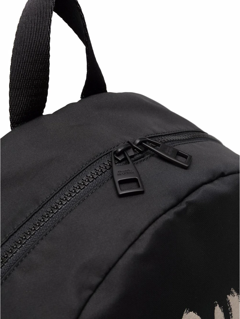 Graffiti Metropolitan printed backpack